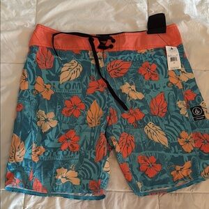 Quiksilver Blue and Orange Floral Board Shorts - NWT